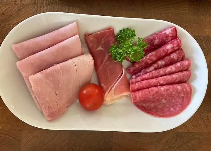 Seagull Bed & Breakfast 4*